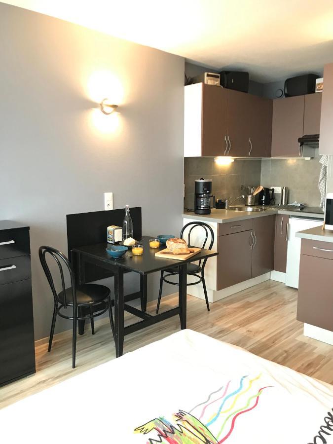 Appartement 4 Personnes Au Pied Des Pistes ลาปีแยร์ แซ็งมาร์แต็ง ภายนอก รูปภาพ