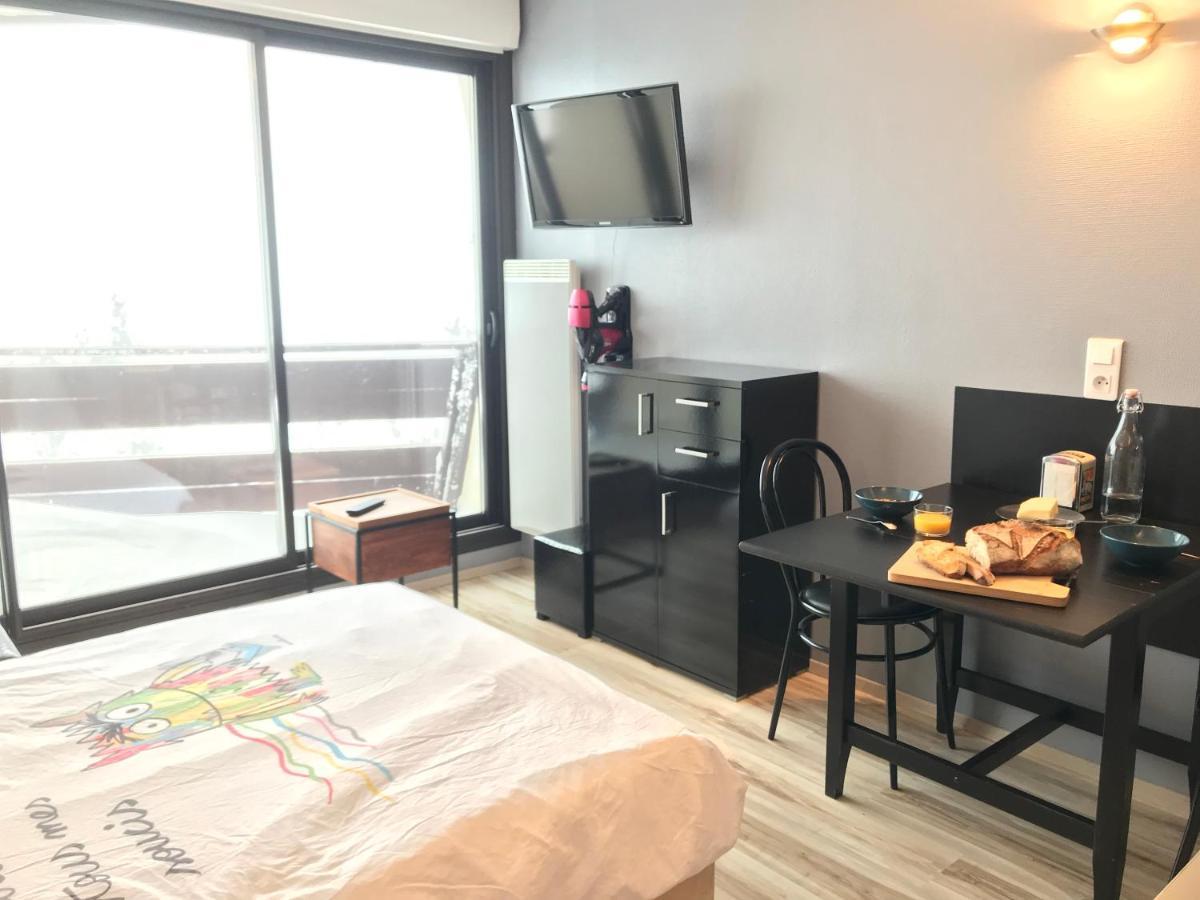 Appartement 4 Personnes Au Pied Des Pistes ลาปีแยร์ แซ็งมาร์แต็ง ภายนอก รูปภาพ